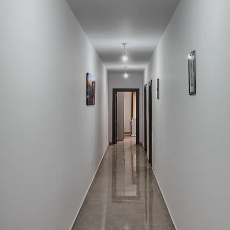 Sunset Haven Apartmán *